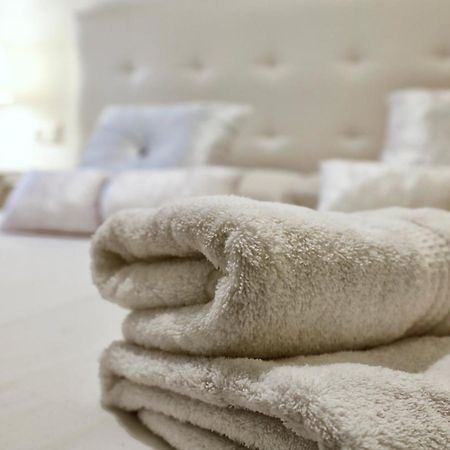 Encanto En La Juderia: Apartamento Con Patio Cordova Esterno foto