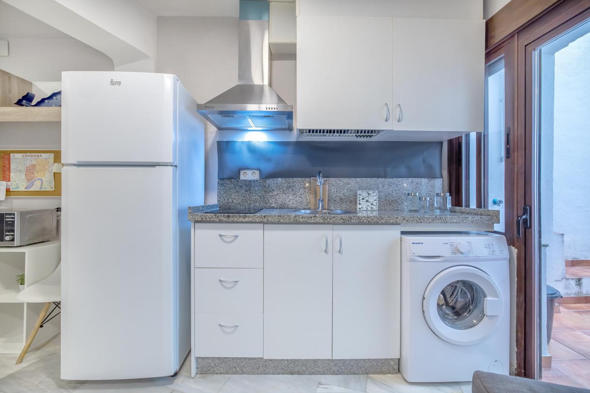 Encanto En La Juderia: Apartamento Con Patio Cordova Esterno foto