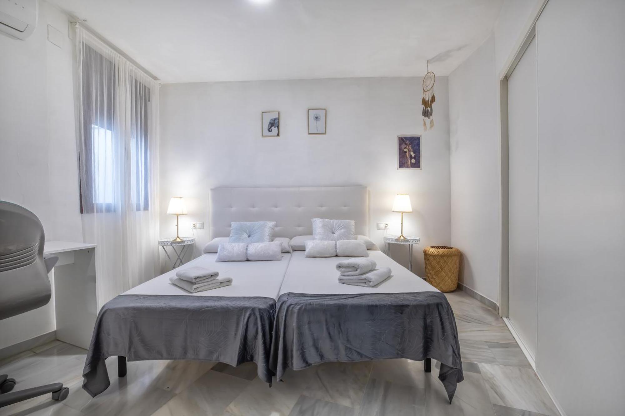 Encanto En La Juderia: Apartamento Con Patio Cordova Esterno foto